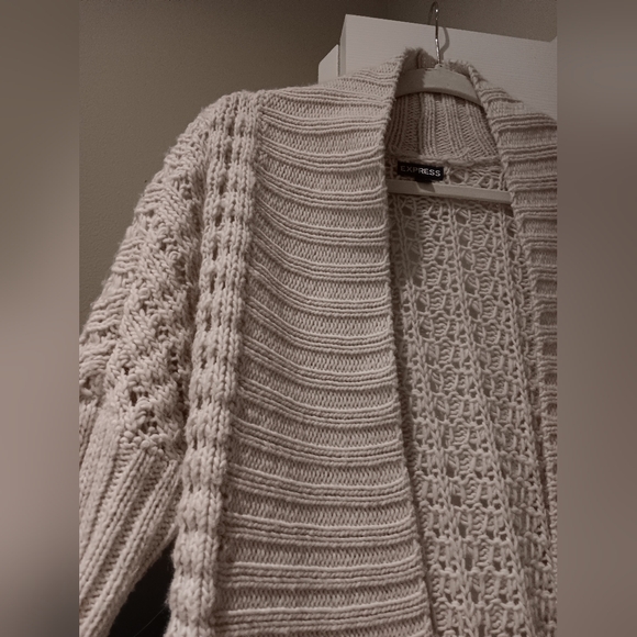 Express knitted sweater - Picture 4 of 11